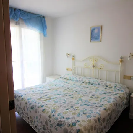 R.marine Con Piscina Y Terraza – - Es-258-26 * Rosas